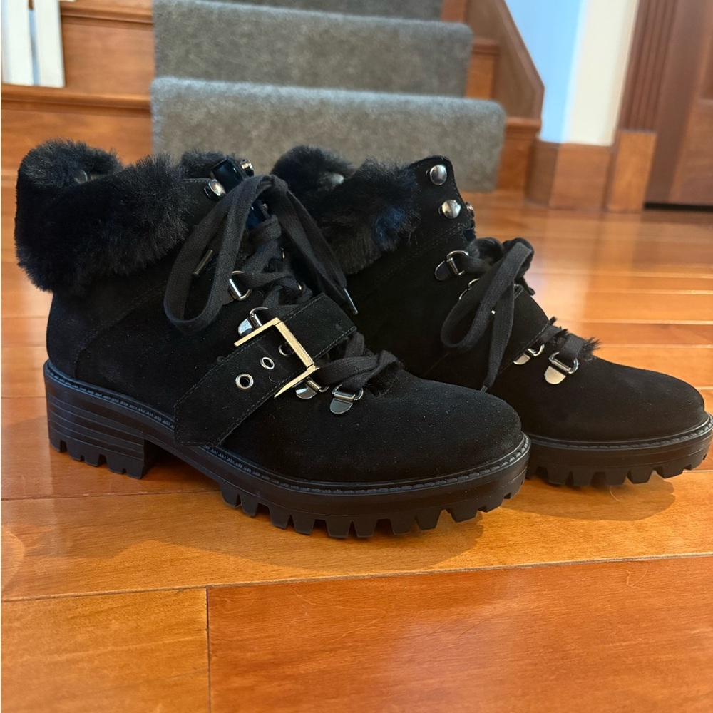 Kendall & Kylie Black Fur-Lined Winter Boots